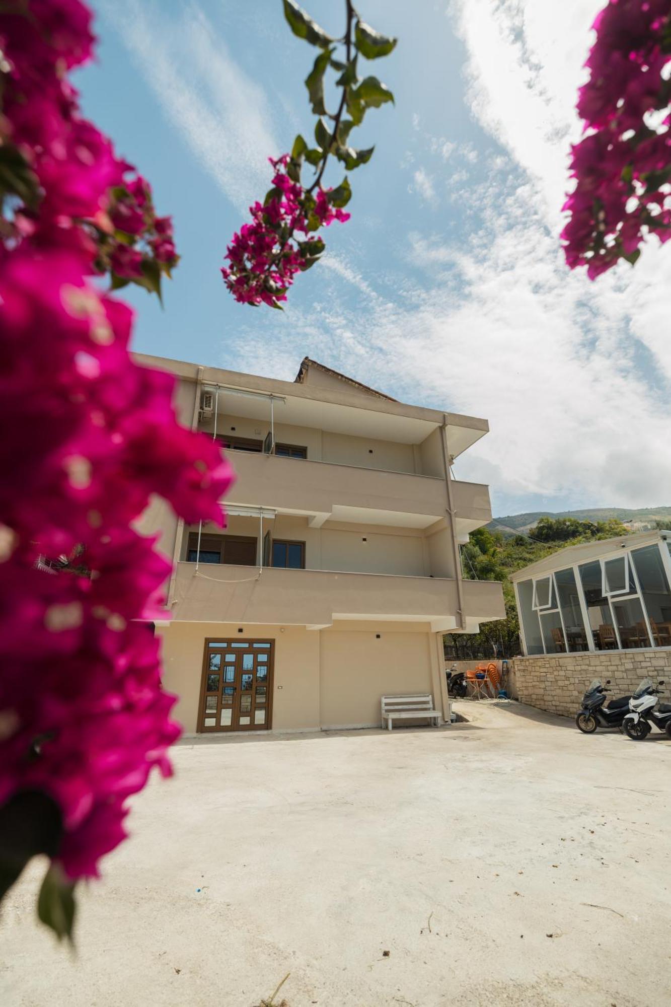 Voyage Villa Влёра Экстерьер фото